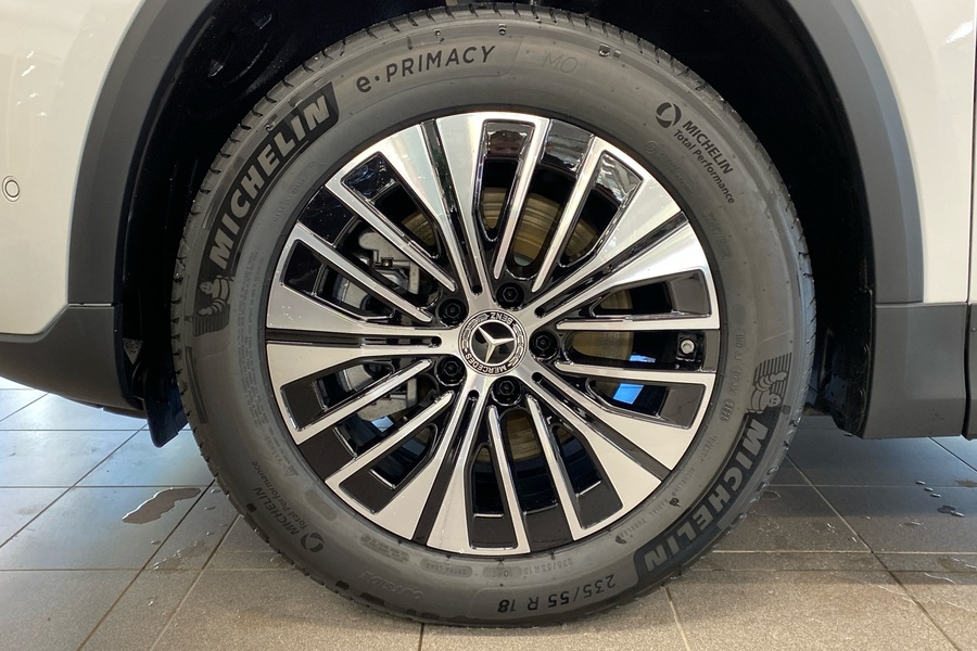 heti ajoon Mercedes-Benz EQA