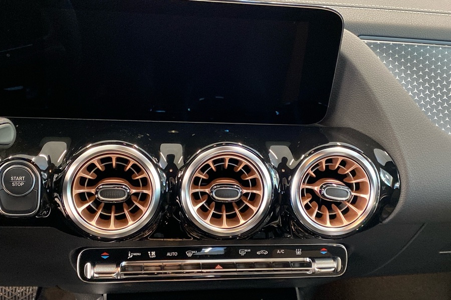 heti ajoon Mercedes-Benz EQA