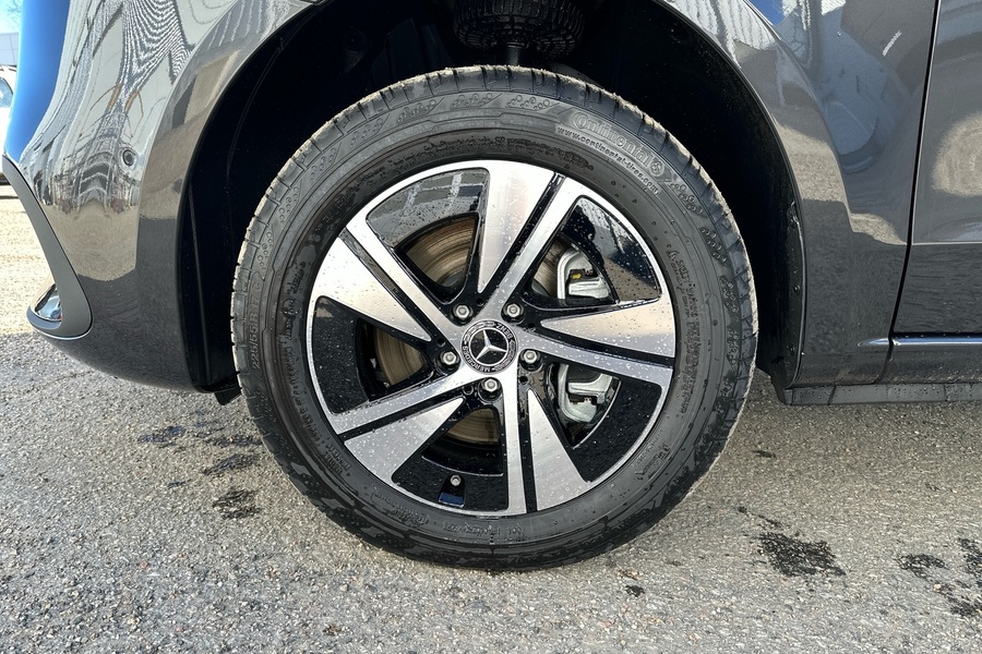 heti ajoon Mercedes-Benz Vito