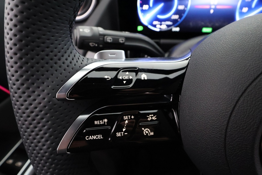 heti ajoon Mercedes-Benz EQA