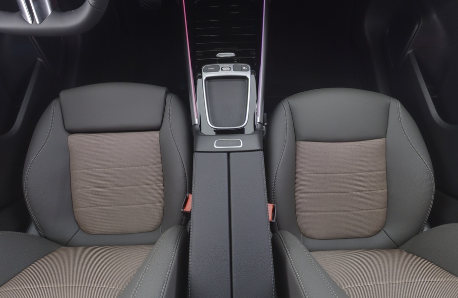 heti ajoon Mercedes-Benz EQA