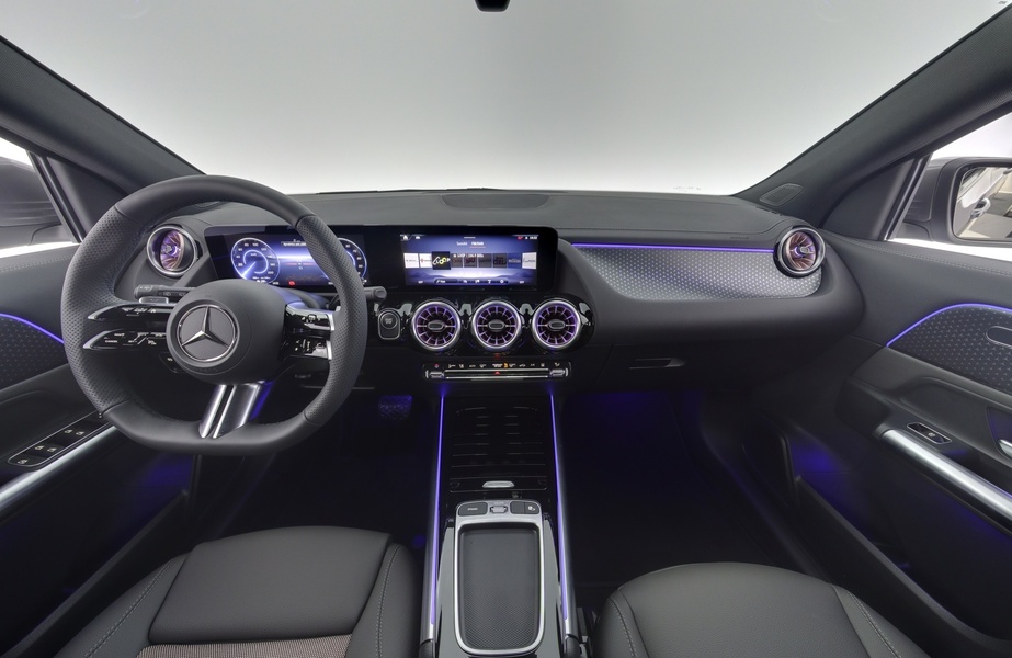 heti ajoon Mercedes-Benz EQA