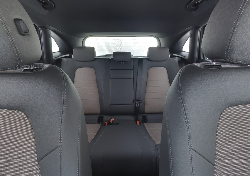 heti ajoon Mercedes-Benz EQA