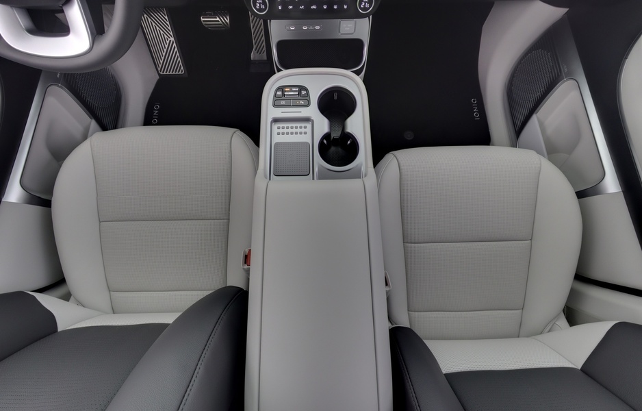 heti ajoon Hyundai IONIQ 9