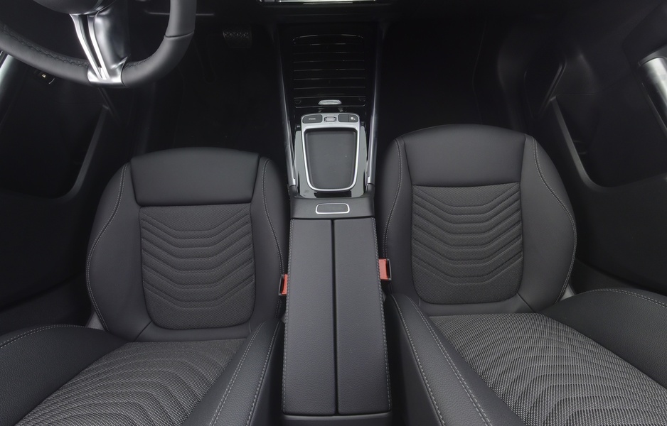 heti ajoon Mercedes-Benz GLA