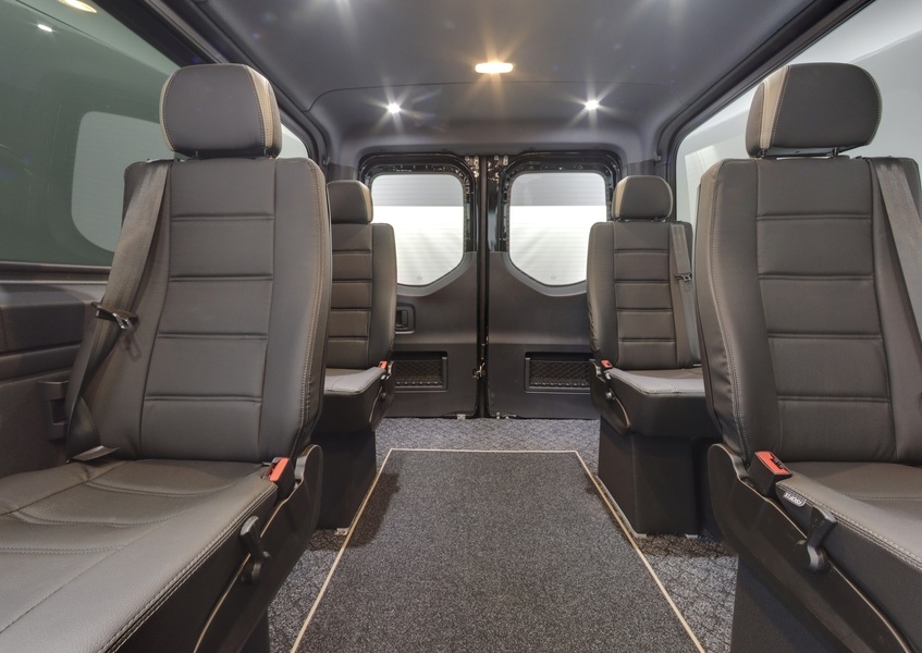 heti ajoon Mercedes-Benz Sprinter