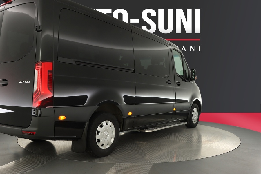 heti ajoon Mercedes-Benz Sprinter