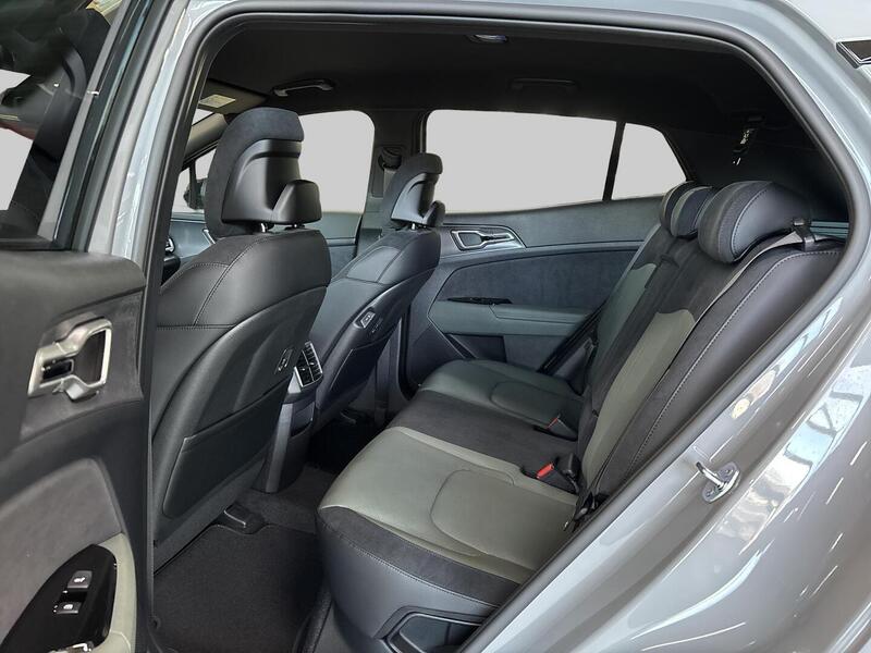 1,6 T-GDI AWD Plug-in Hybrid Edition AT 245hv - Suosittu Kia Sportage nelivetoinen ladattava hybrid SUV nopealla toimituksella suoraan omasta varastosta! heti ajoon Kia Sportage