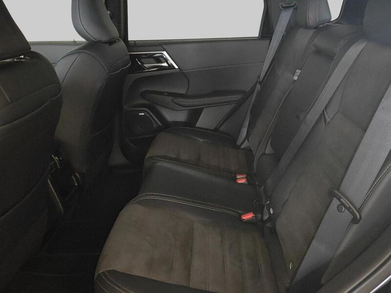 2.4 PHEV AT Invite 4WD - Tähän autoon rahoitus vain 1,99 %* korolla! heti ajoon Mitsubishi Outlander