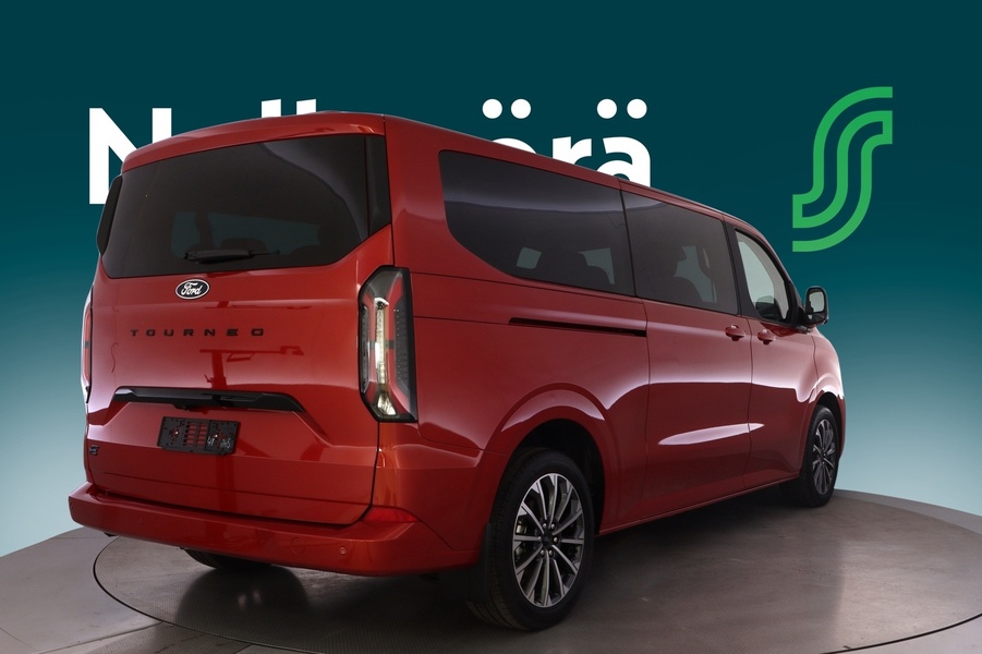 heti ajoon Ford Tourneo Custom