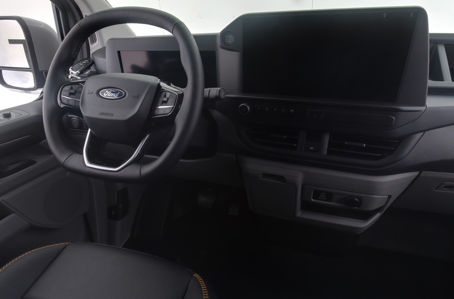 heti ajoon Ford Transit Custom