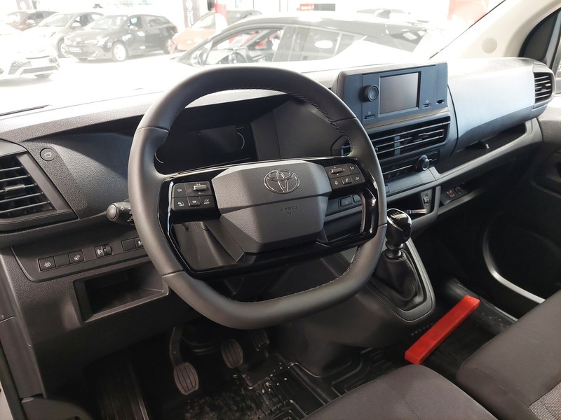 heti ajoon Toyota Proace