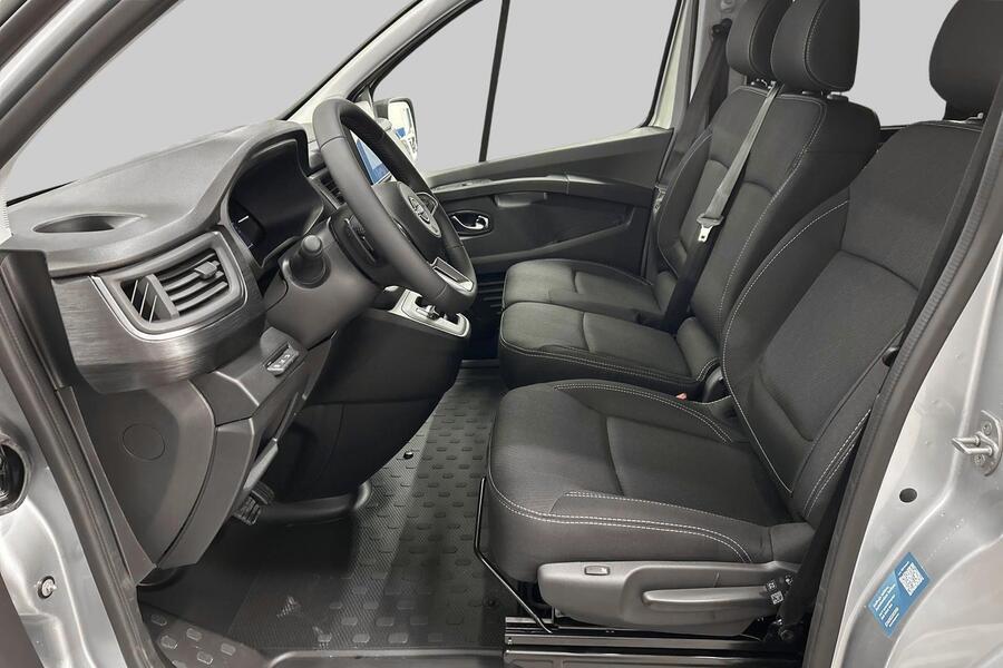 heti ajoon Nissan Primastar