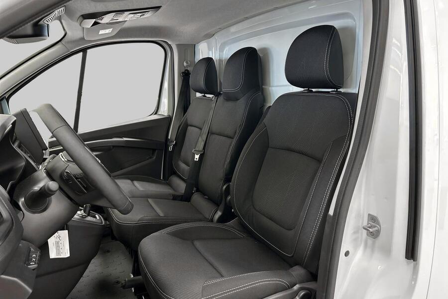 heti ajoon Nissan Primastar