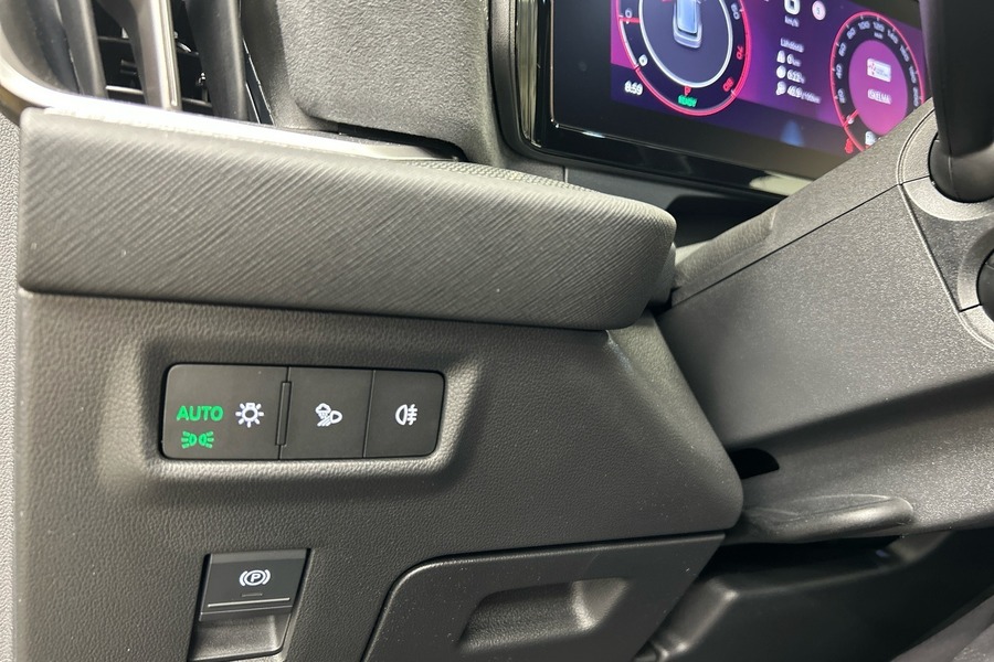 1.5 TSI eTEC SportLine DSG Autom. - Ajamaton yksilö suoraan myymälästä! heti ajoon Skoda Kodiaq