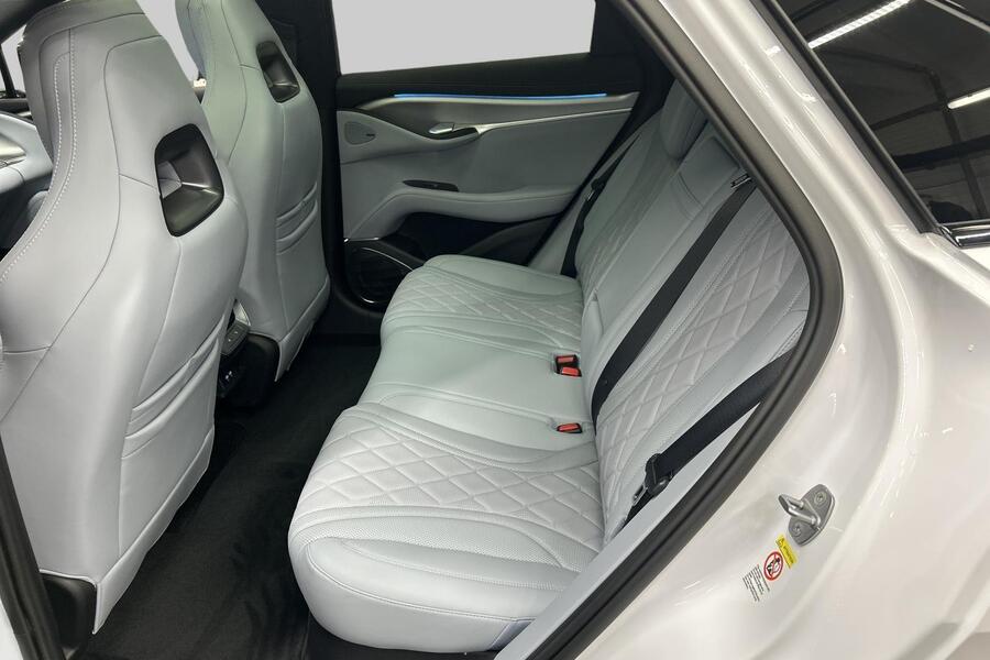 heti ajoon BYD Sealion 7