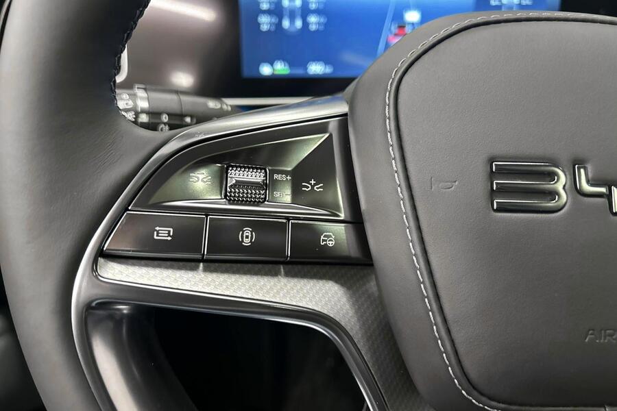 heti ajoon BYD Sealion 7