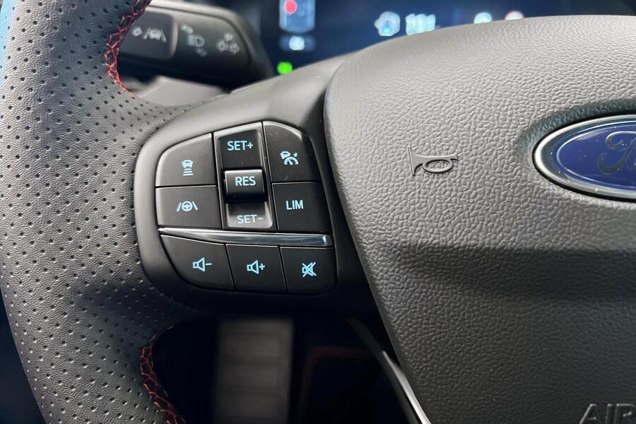 heti ajoon Ford Focus