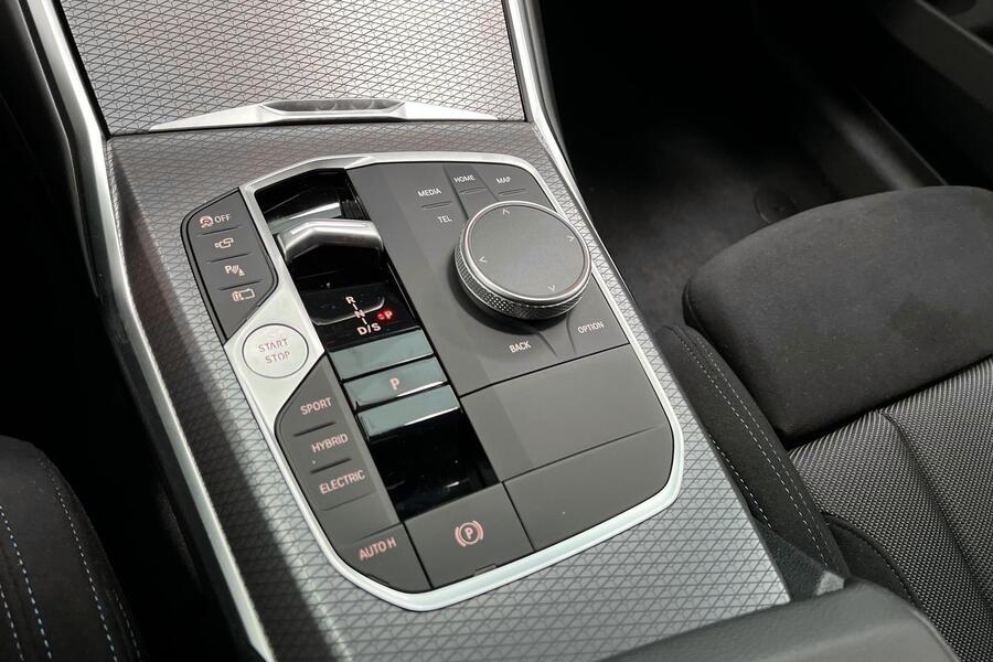 heti ajoon BMW 3-sarja