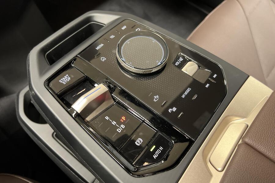 heti ajoon BMW iX