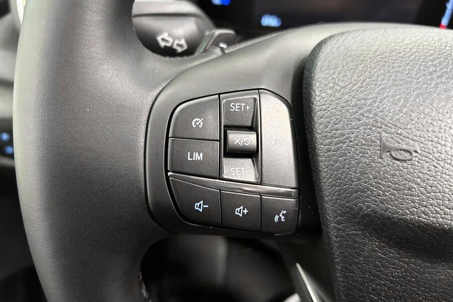 heti ajoon Ford Transit