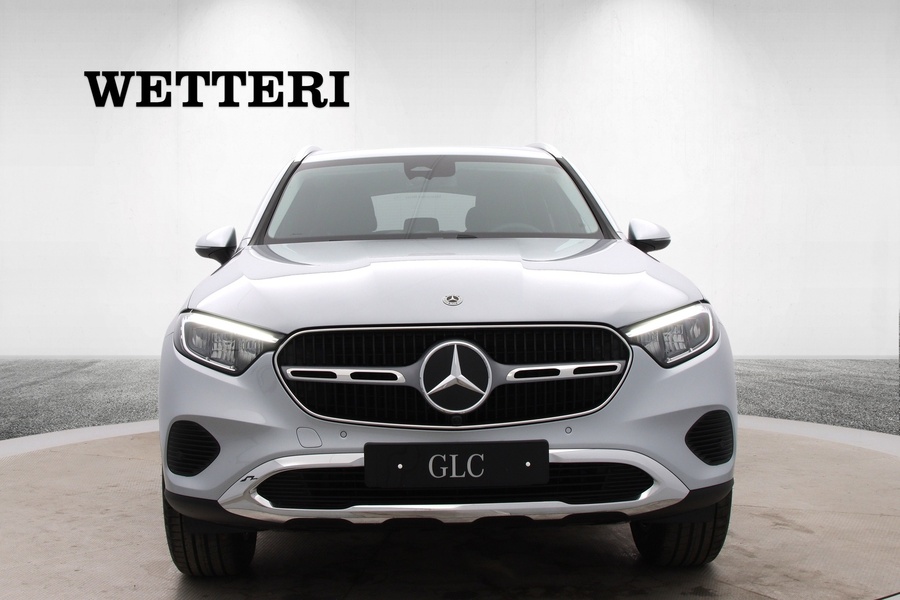 heti ajoon Mercedes-Benz GLC