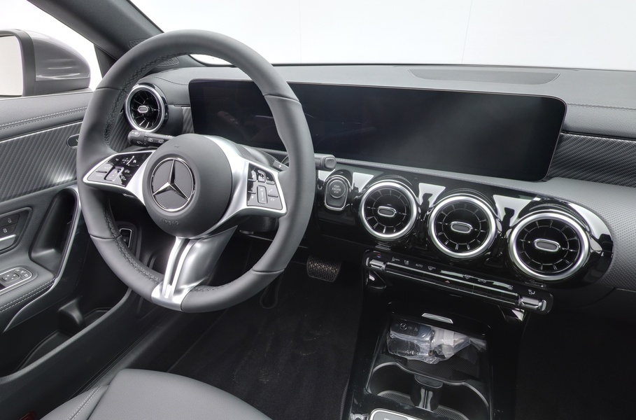 heti ajoon Mercedes-Benz CLA-sarja