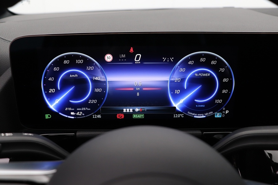 heti ajoon Mercedes-Benz EQA