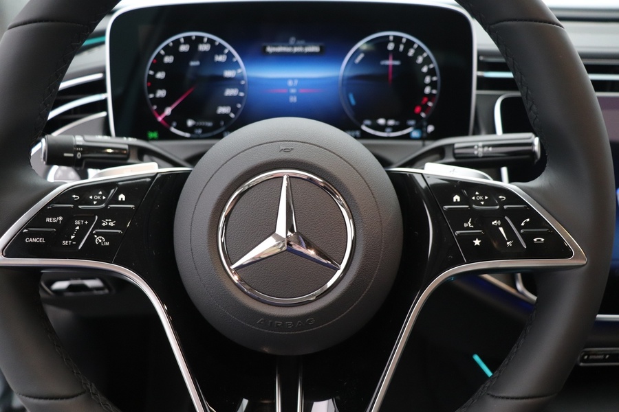 heti ajoon Mercedes-Benz E