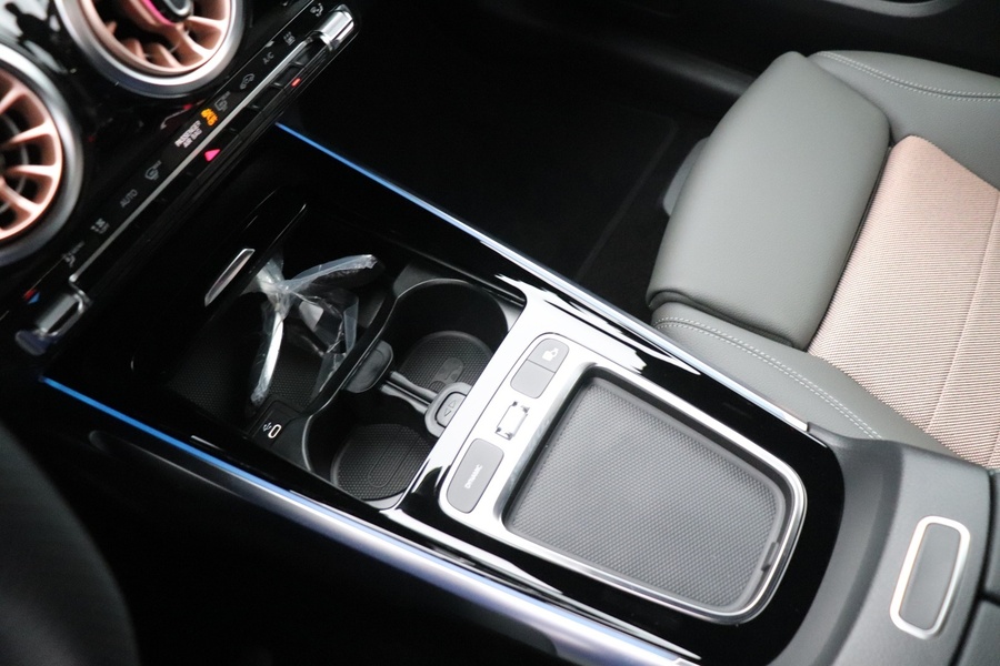 heti ajoon Mercedes-Benz EQB