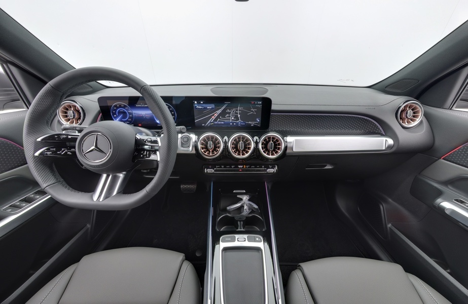 heti ajoon Mercedes-Benz EQB