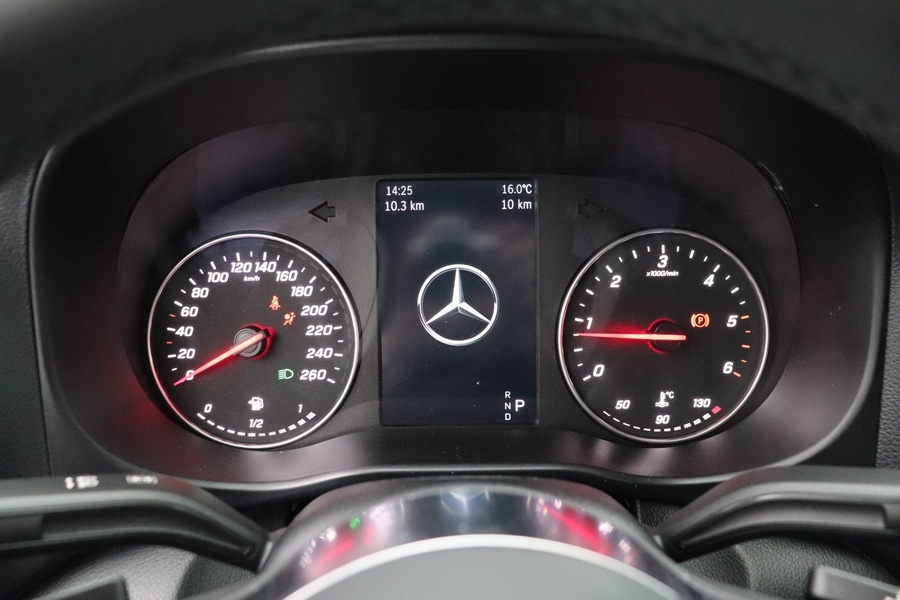 heti ajoon Mercedes-Benz Vito