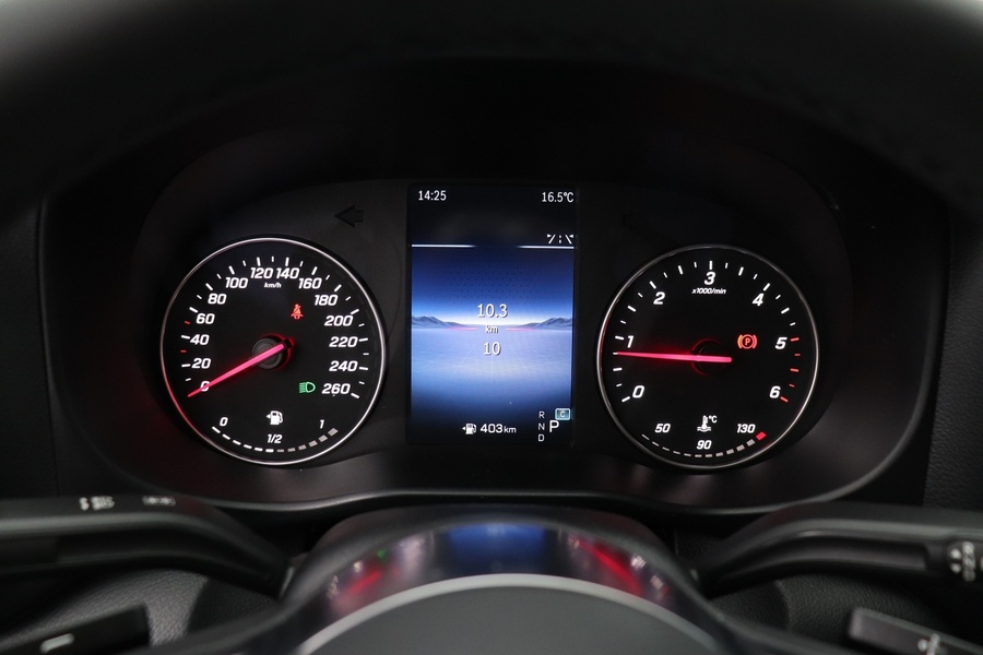 heti ajoon Mercedes-Benz Vito