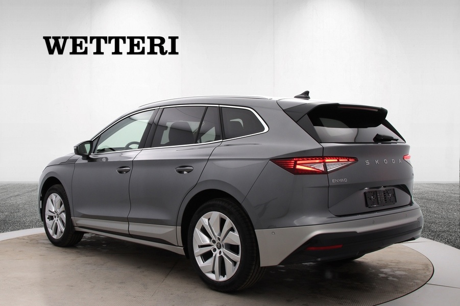 85x 4x4 Style - **Lounge sisusta / Vetokoukku / Maxx-paketti / Heti ajoon** heti ajoon Skoda Enyaq