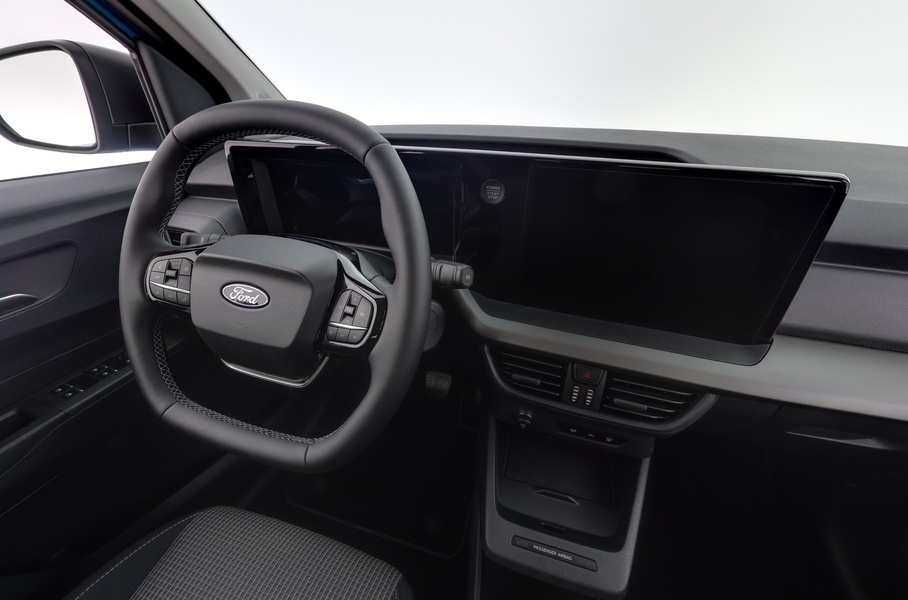 heti ajoon Ford Tourneo Courier