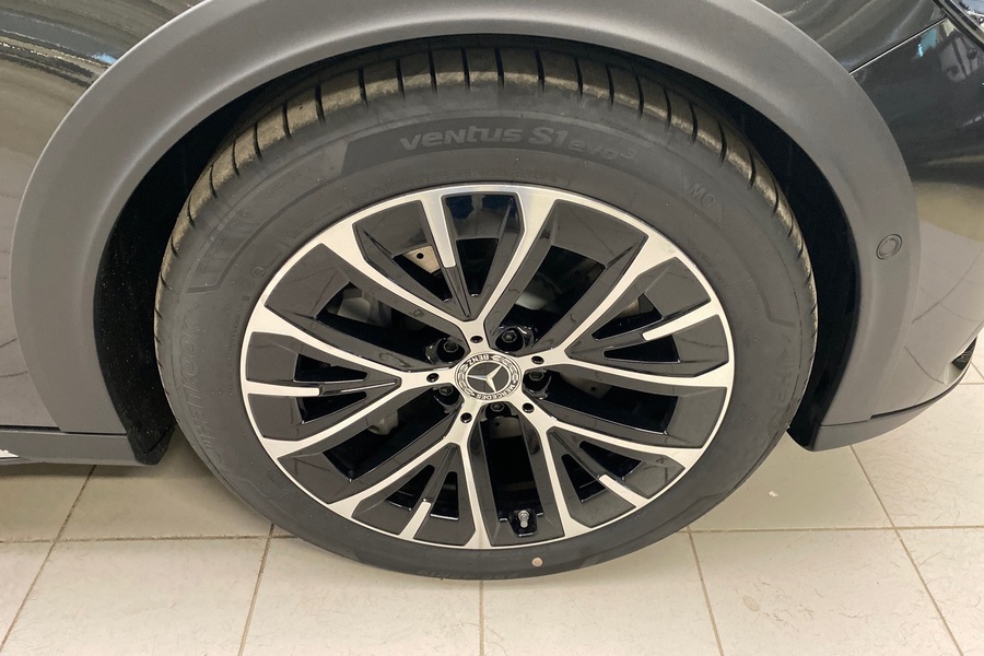 heti ajoon Mercedes-Benz E