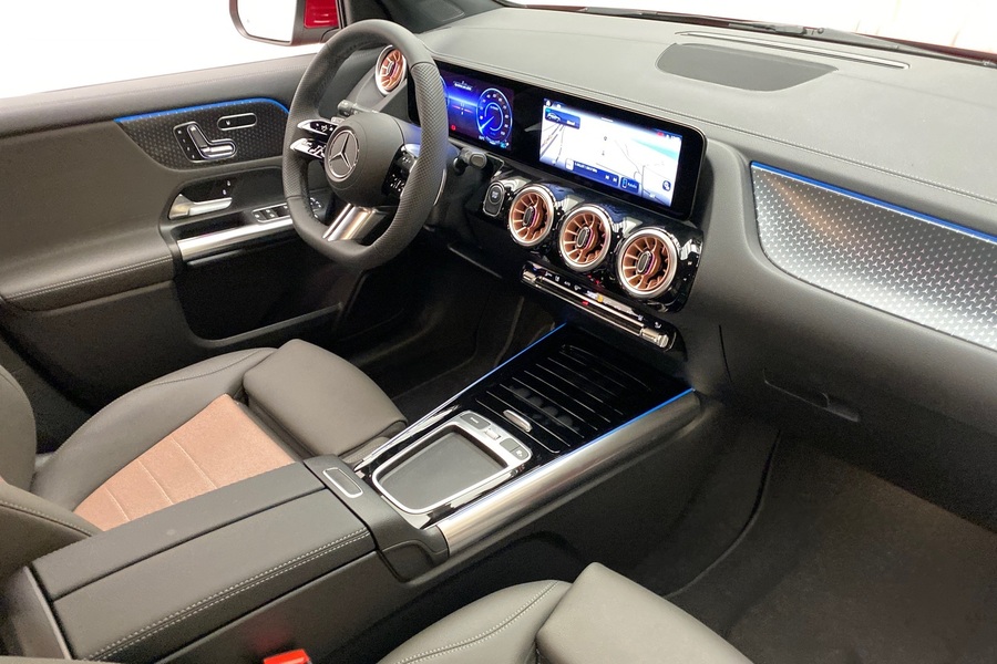 heti ajoon Mercedes-Benz EQA