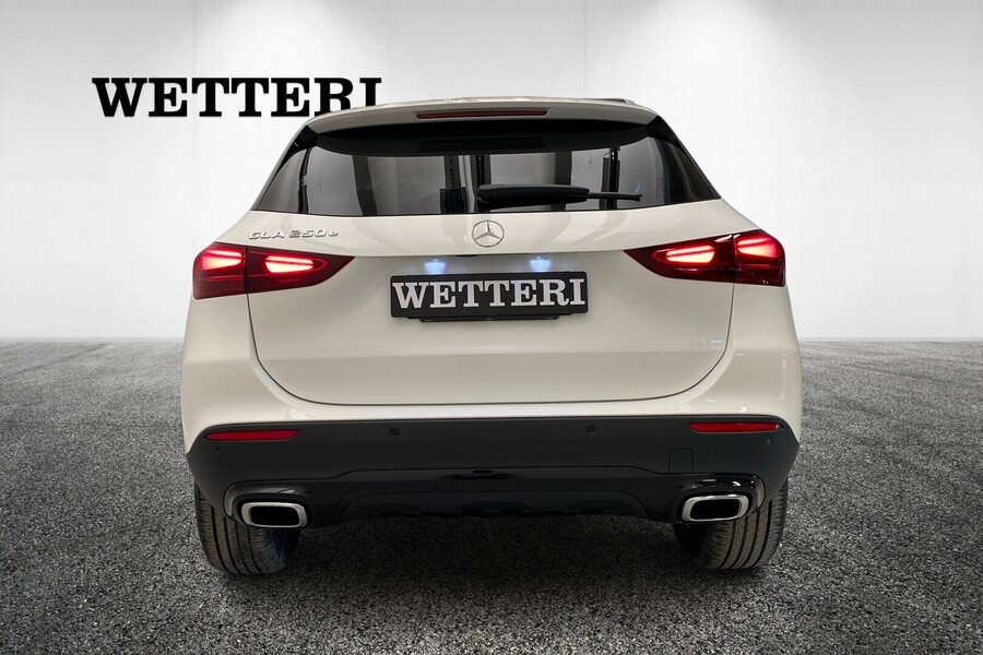 heti ajoon Mercedes-Benz GLA