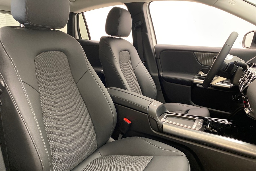 heti ajoon Mercedes-Benz GLA