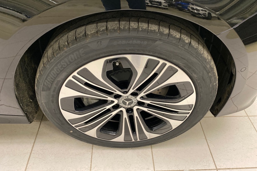 heti ajoon Mercedes-Benz E