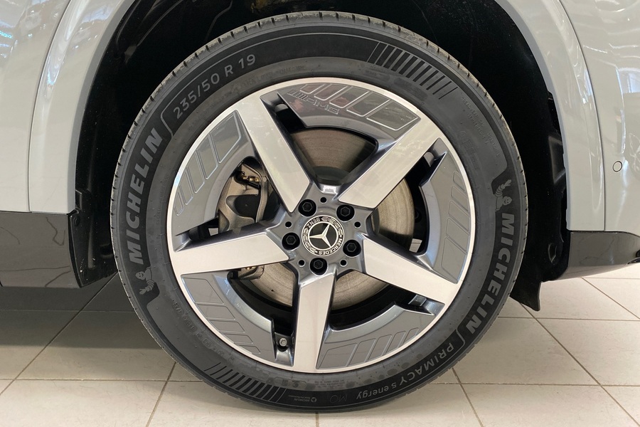 heti ajoon Mercedes-Benz GLB