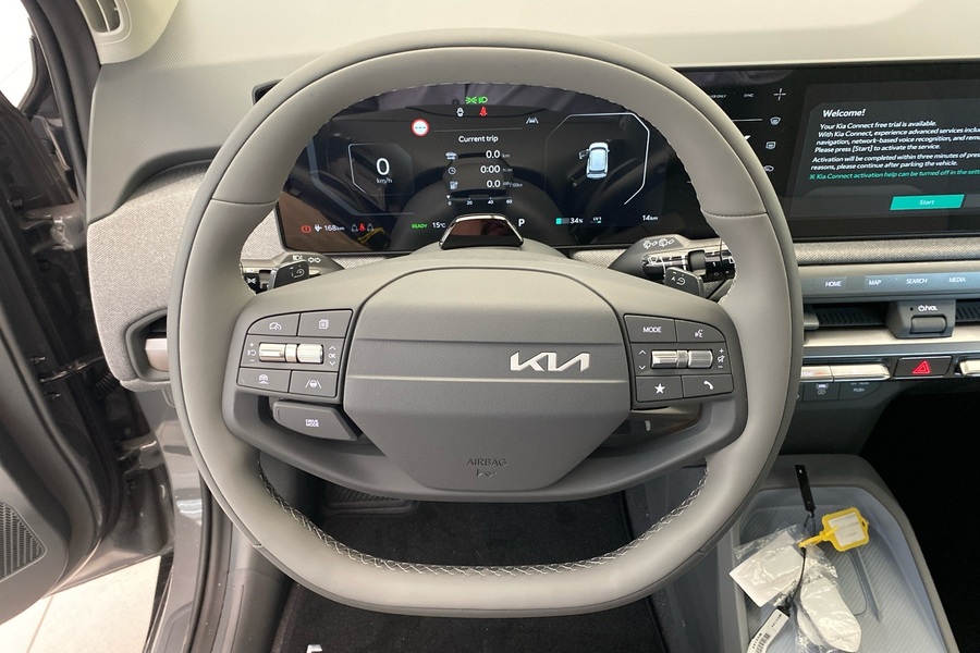Earth FWD 81,4kWh 204hv - Heti toimitukseen / 0,99% korko / Edullinen leasing / Lämpöpumppu heti ajoon Kia EV3