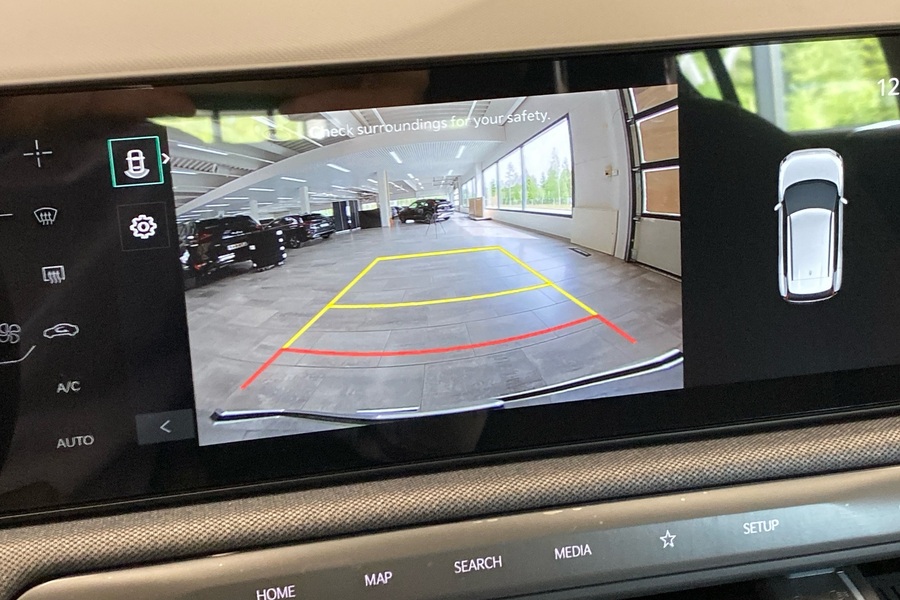 Earth FWD 81,4kWh 204hv - Heti toimitukseen / 0,99% korko / Edullinen leasing / Lämpöpumppu heti ajoon Kia EV3