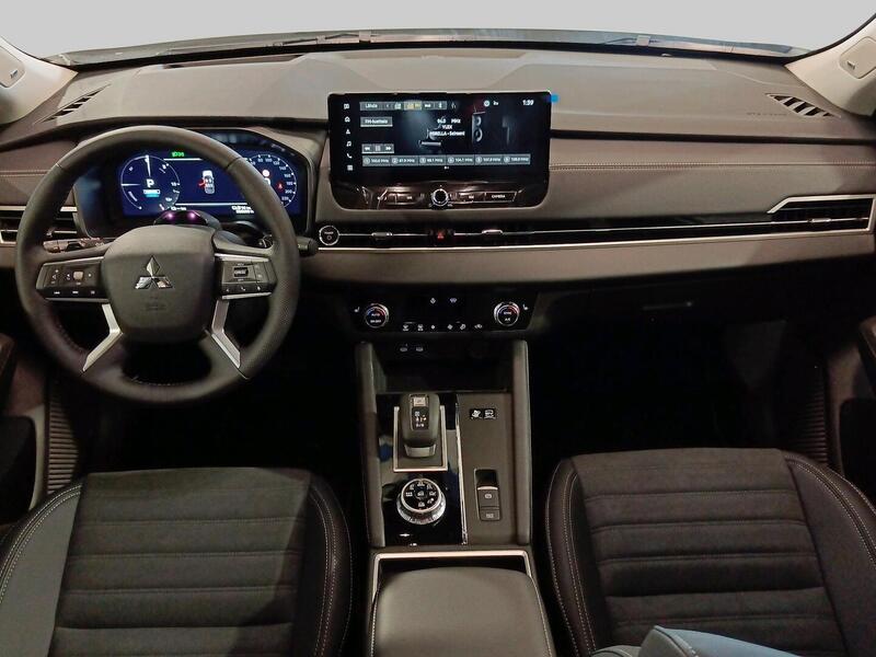 heti ajoon Mitsubishi Outlander