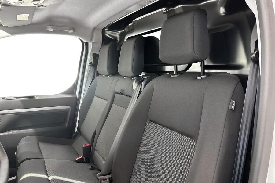 heti ajoon Opel Vivaro