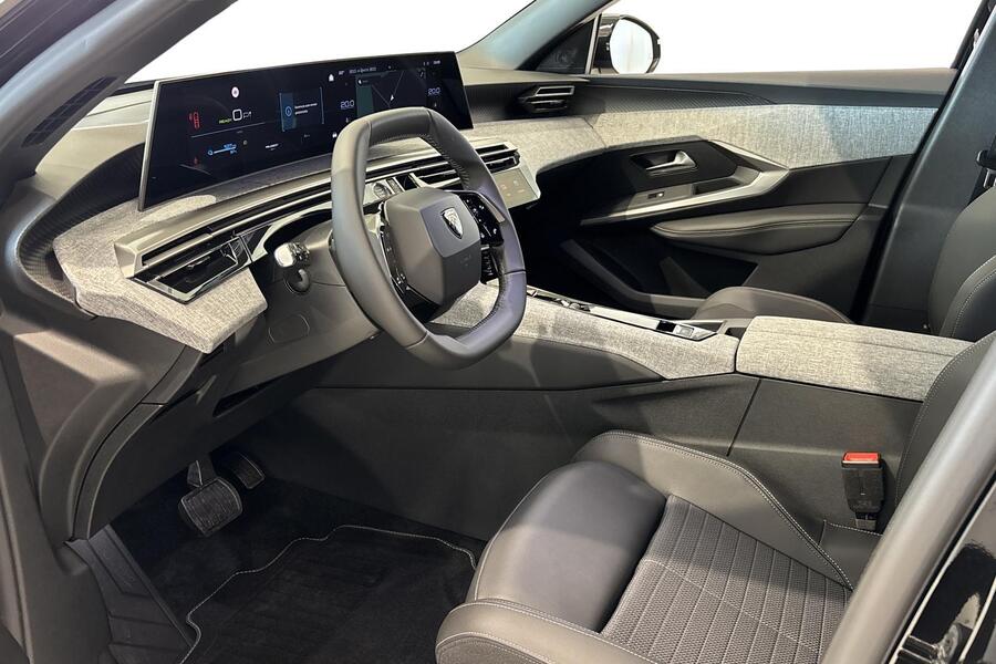 heti ajoon Peugeot E-3008