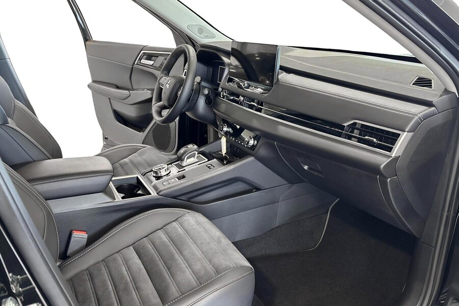 heti ajoon Mitsubishi Outlander