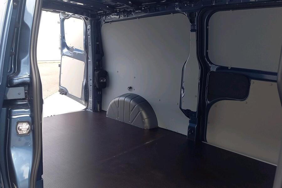 heti ajoon Ford Transit Custom