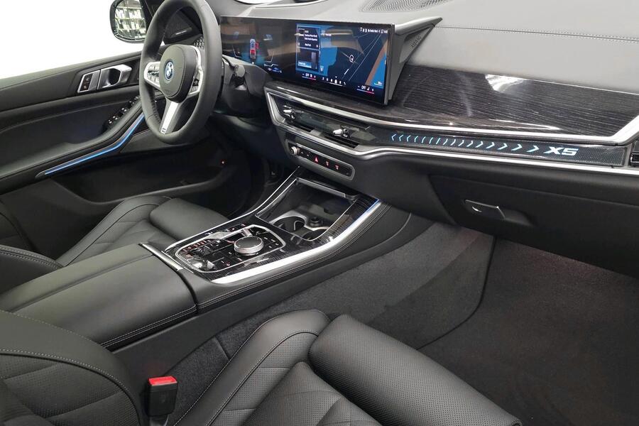 heti ajoon BMW X5