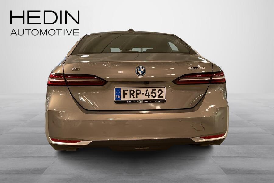 heti ajoon BMW i5